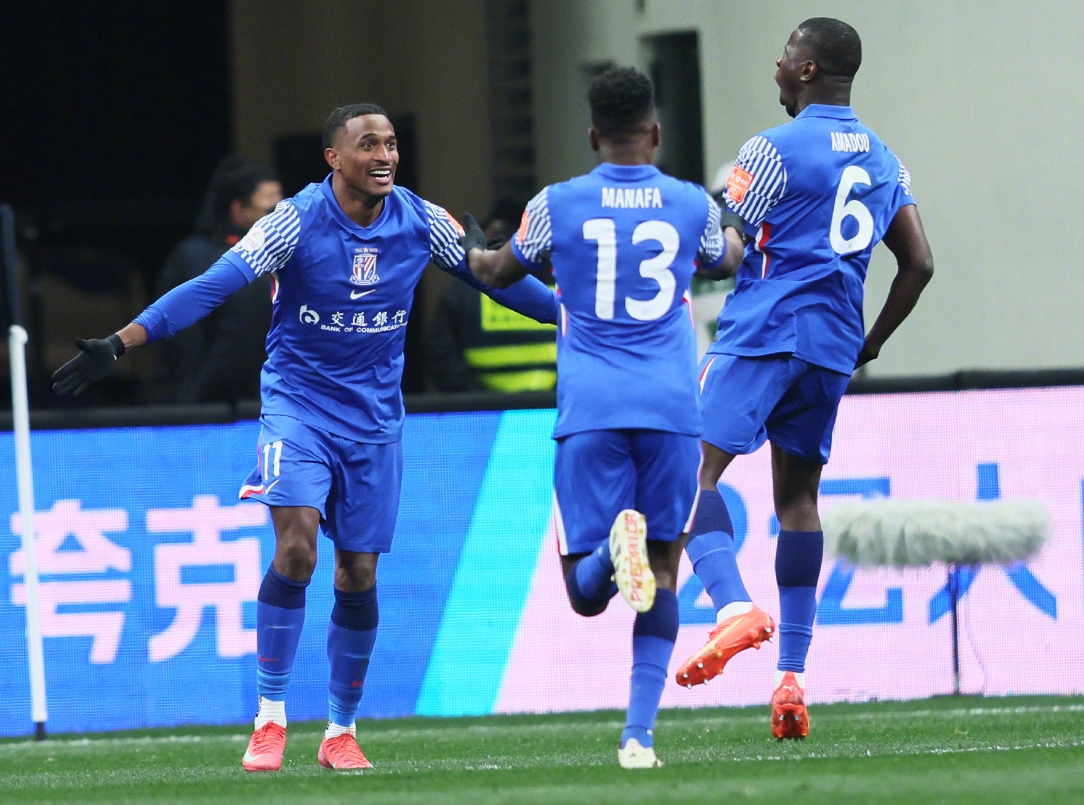 爱游戏APP-包含社区盾倒计时，上海申花赛前状态回暖，细节引发关注，气氛紧张，控场能力受关注的词条