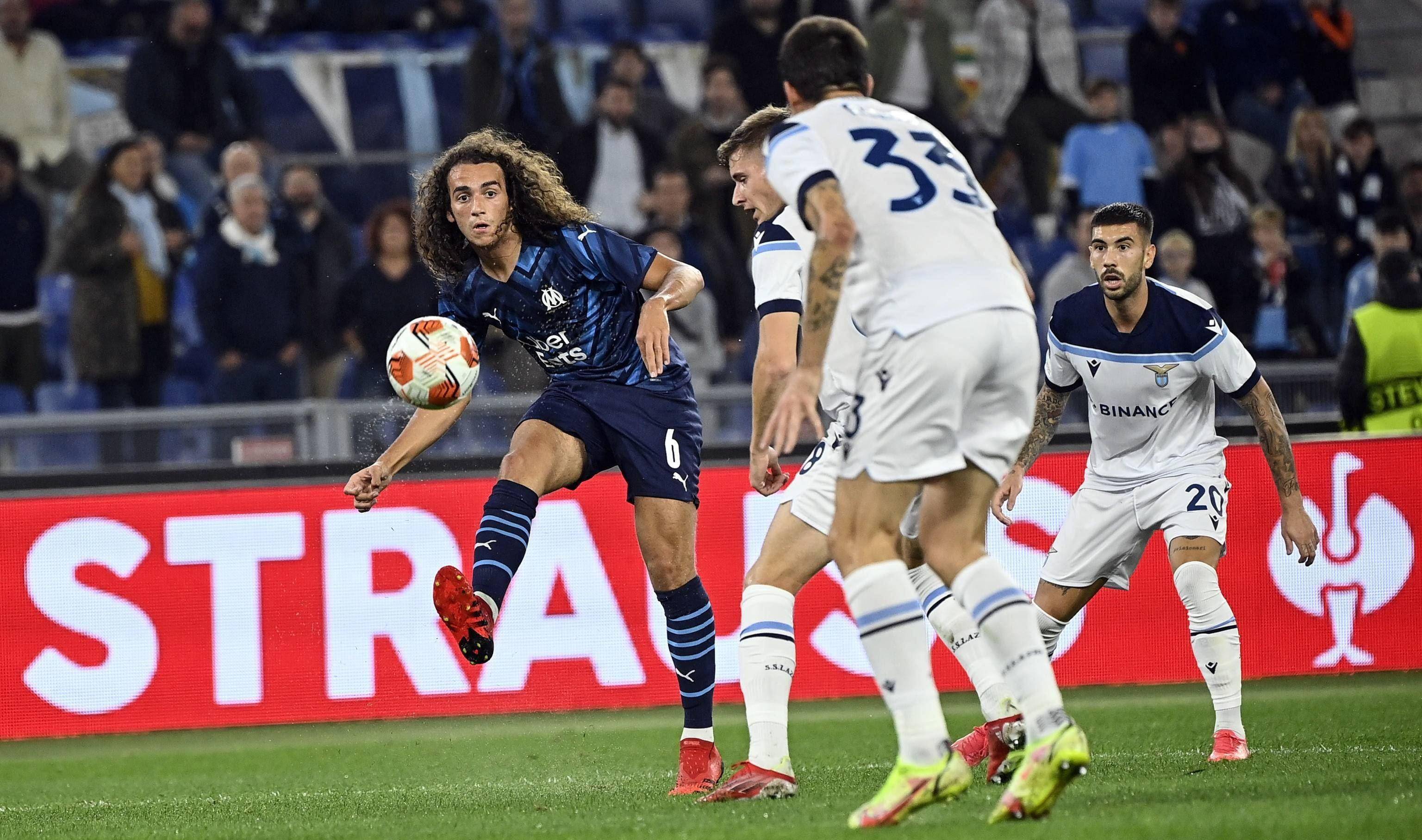 菲尼克斯太阳迎法甲关键赛，赛前内部沟通，引发热议，资深球员宣示担当的简单介绍